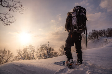 雪山の日の出