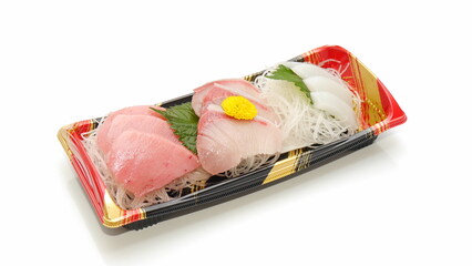 お刺身３点盛り　中トロ、ぶり、いか