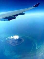 Volando sobre los  hermosos cayos  de Florida