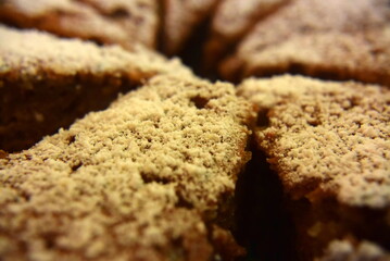 sweet Apple pie with the crumbly dough on the plate