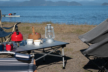 湖畔キャンプ