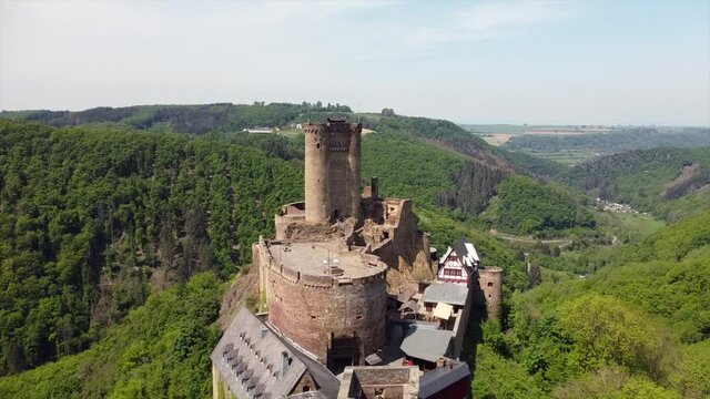 Ehrenburg bei Brodenbach im Moseltal, Rheinland-Pfalz