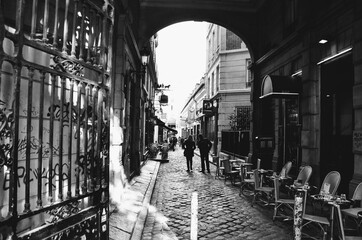 silhouette of a couple in a tunnel
