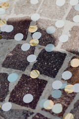 Sortie de cérémonie et confettis