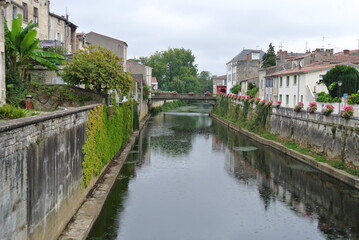 Fototapeta na wymiar Fontenay-Le-Comte 2