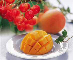 佐藤錦とマンゴー