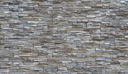 Rivestimento di un muro in pietra naturale