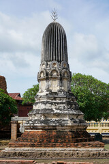 วัดมหาธาตุ ลรรคบุรี