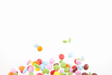 飛び上がるチョコレート