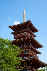 Fototapeta na wymiar 奈良県の薬師寺五重塔