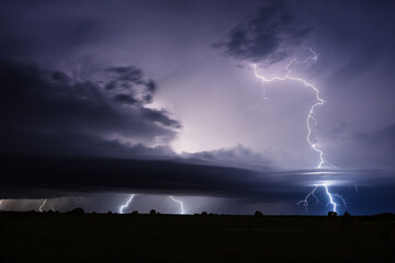 Obraz na płótnie Canvas Thunderstorm and lightning at night