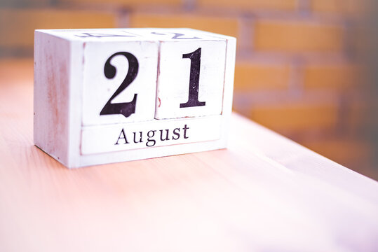 21st of August - August 21 - Birthday - International Day - National Day