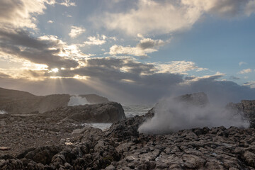 Sol sobre la tormenta
