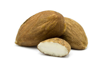 Fototapeta na wymiar Almond kernels isolated on white background