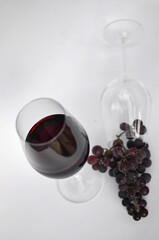 red wine and grapes