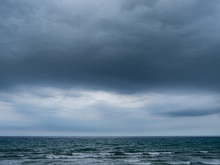 Seascape on a cloudy day seeing the horizon
