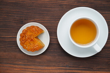 Moon cakes on the chinese festival wooden table