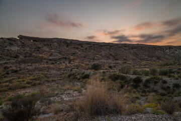 Obraz premium Desert landscape during sunset