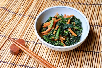 ほうれん草の胡麻和え