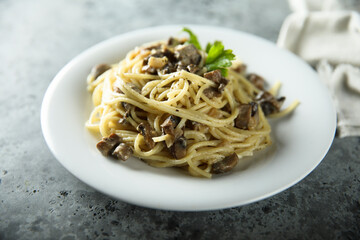 Spaghetti with homemade mushroom ragout