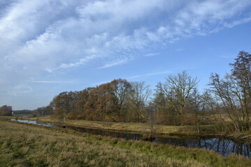 Obraz premium Nature reserve with lakes in sunny weather near Paderborn, NRW