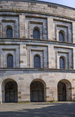 Fototapeta na wymiar Nicht fertig gewordene Kongresshalle auf dem Reichsparteigtaggelände in Nürnberg