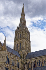 Fototapeta na wymiar Medieval spire of Salisbury cathedral in the close Salisbury, Wiltshire, England, United Kingdom