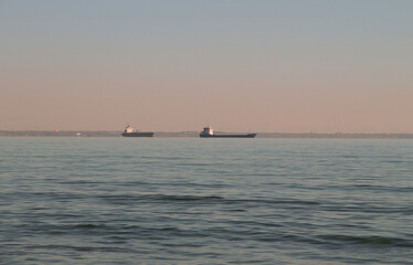 Fototapeta premium ships at sea
