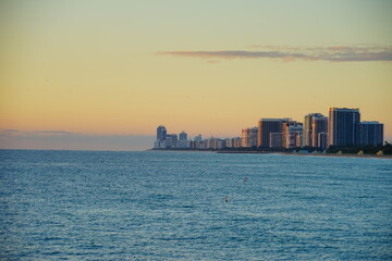 Fototapeta premium Miami beach at sun rise