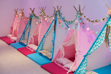 carpa india,  tipi, tepee, tepee indio © Maximo Viola