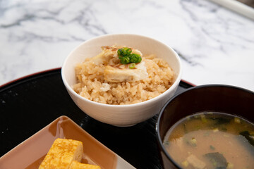 和食　鯛ご飯