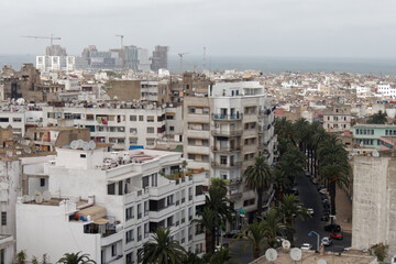 Miasto Casablanca w Maroku widziane z wieży katedrySacre Coeur