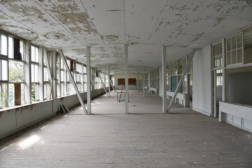 日本の白くて古くて美しい建物