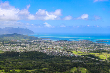 Fototapeta na wymiar Beautiful scenery,Nuuanu Pali Lookout, Oahu, Hawaii