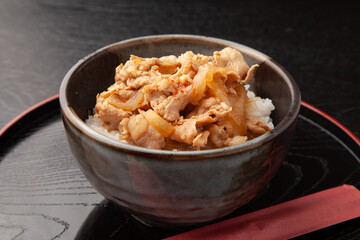 豚丼