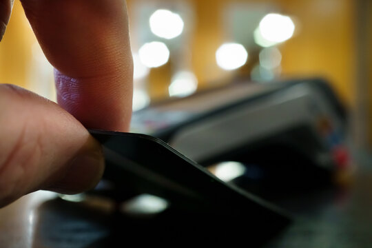 Datáfono para cobrar con tarjetas en negocio