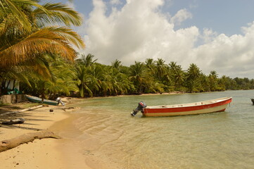 Fototapeta na wymiar The picture perfect beaches of the beautiful Bocas Del Toro islands in Panama, Caribbean