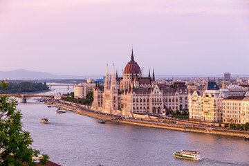 Fototapeta premium Panorama of the Parliament of Budapest at sunset, Hungary