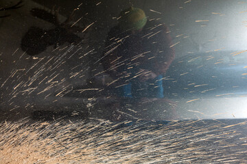 AUTOTÜR MIT SCHMUTZSPRITZERN . CAR DOOR WITH SPLASHES