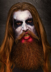 Barba lunga pagliaccio 