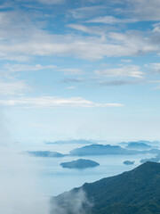 呉市 灰ケ峰から見える霧に霞む瀬戸内の多島美