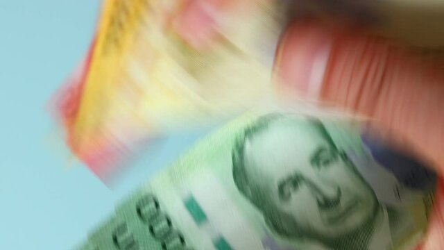Costa Rica currency, Counting Banknotes, Colones, All denominations of paper money