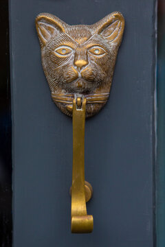 Cat Door Knocker