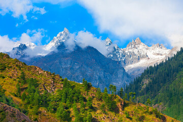Parvati valley and Himalaya mountains, India © saiko3p