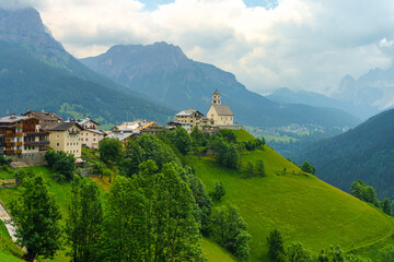 Fototapeta na wymiar Mountain landscape along the road to Colle Santa Lucia, Dolomites
