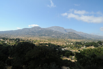 Fototapeta na wymiar Le plateau de Katharo à Kritsa en Crète