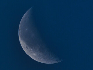 Obraz na płótnie Canvas księżyc kosmos niebo niebieskie satelita