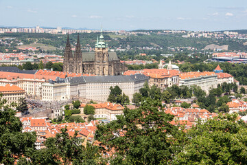 Fototapeta na wymiar Prague castle sunny panorama view old town