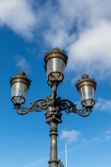 Fototapeta na wymiar Street lamp in Dublin