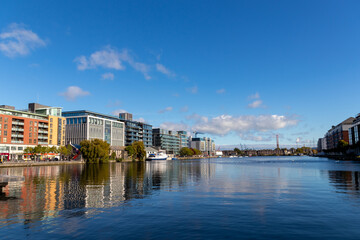 Fototapeta premium Grand Canal Dublin buildings